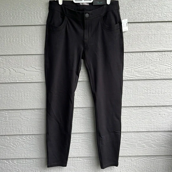 NWT dress pants - Picture 1 of 5